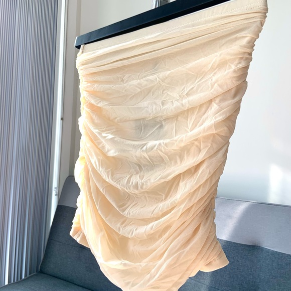 Cream Mesh Ruched Mini Skirt - Picture 2 of 3
